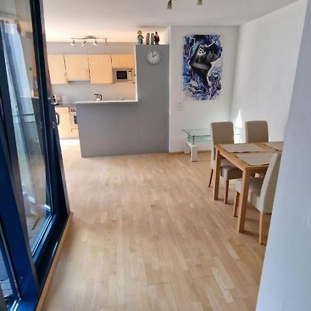 Dancelandliving 1220 ウィーン エクステリア 写真