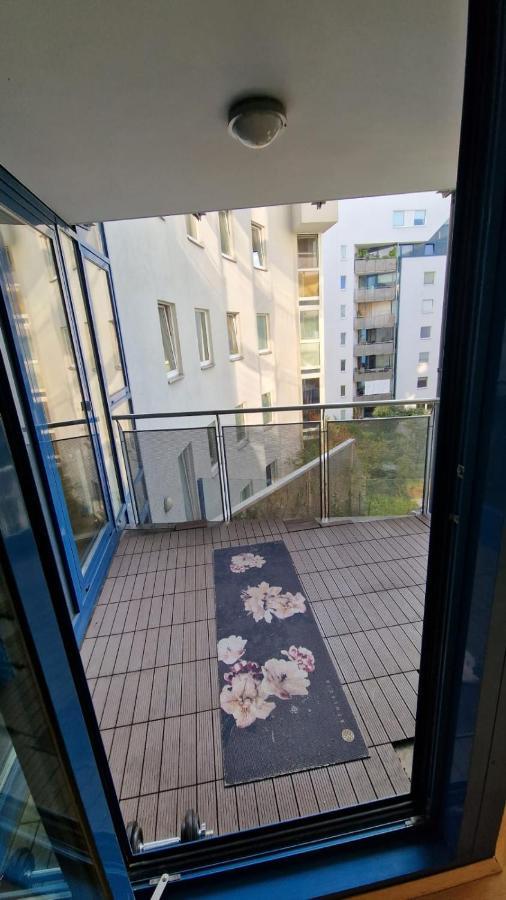 Dancelandliving 1220 ウィーン エクステリア 写真